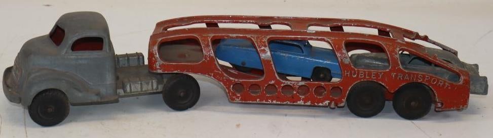 Hubley Transport Car Carrier With 2 Cars: 18x4x4
