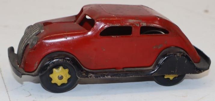 1930s Pressed-Steel Chrysler Airflow Toy Car: 5.5x2x2