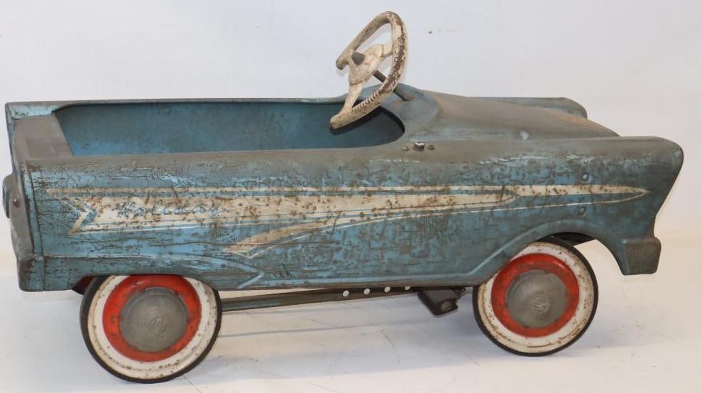 Murray Holiday Pedal Car (1 of 4)