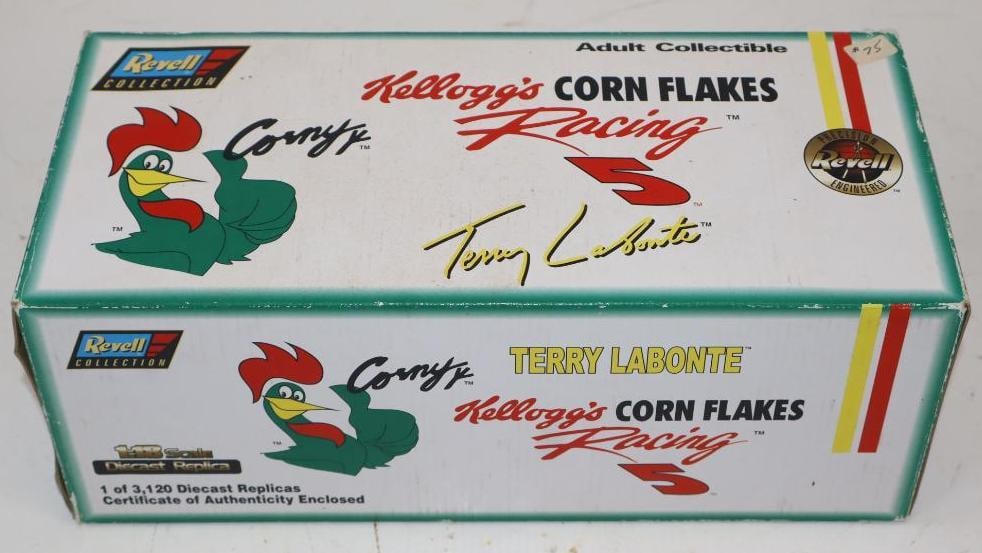 Revell Collection Terry Labonte/ Kellogg's Corn Flakes Racing 1/18 Diecast Car In Original Box: 13x6x5