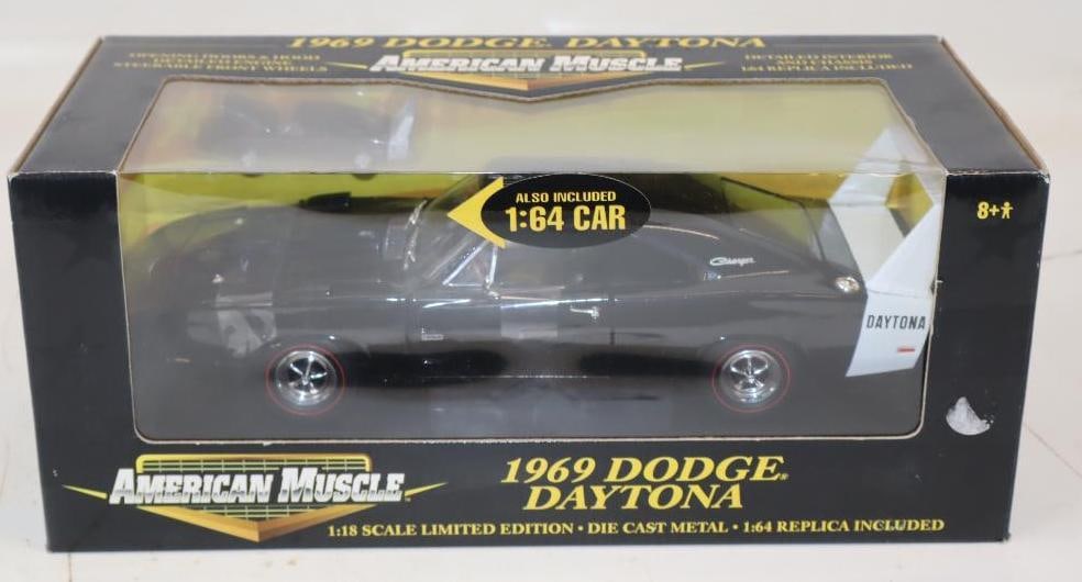 American Muscle 1969 Dodge Charger Daytona 1/18 Diecast Car In Original Box(Black): 13.5x6x6