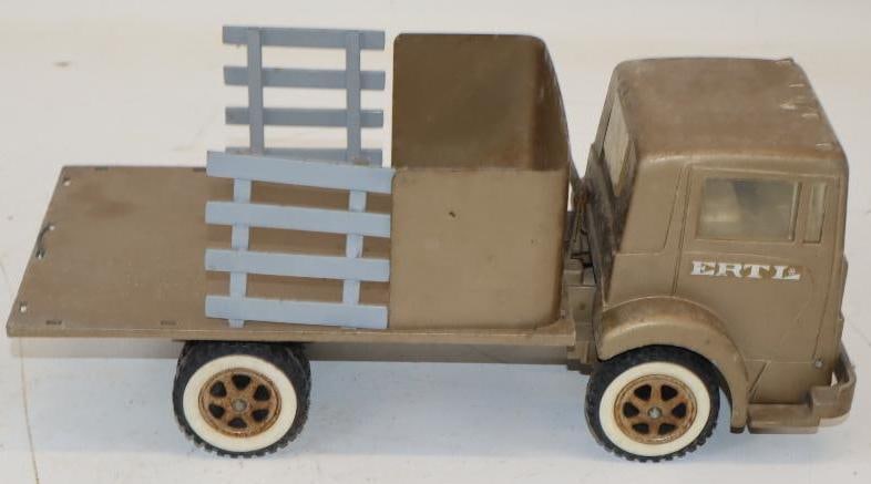 Ertl Pressed Steel Stake Bed Truck: 13.5x6.5x6