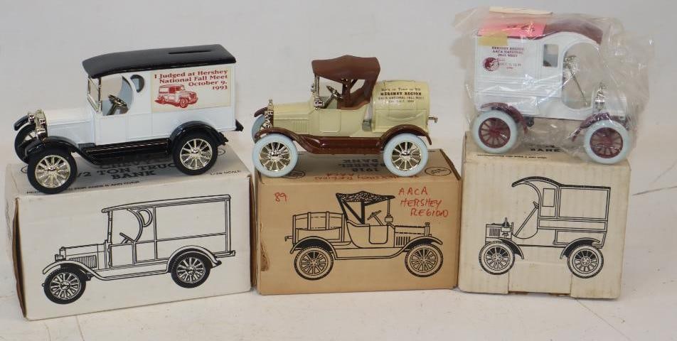Group Of 3 1989,90,&93 Hershey Advertising Ertl Truck Banks In Original Boxes: Largest Is 7x4x3