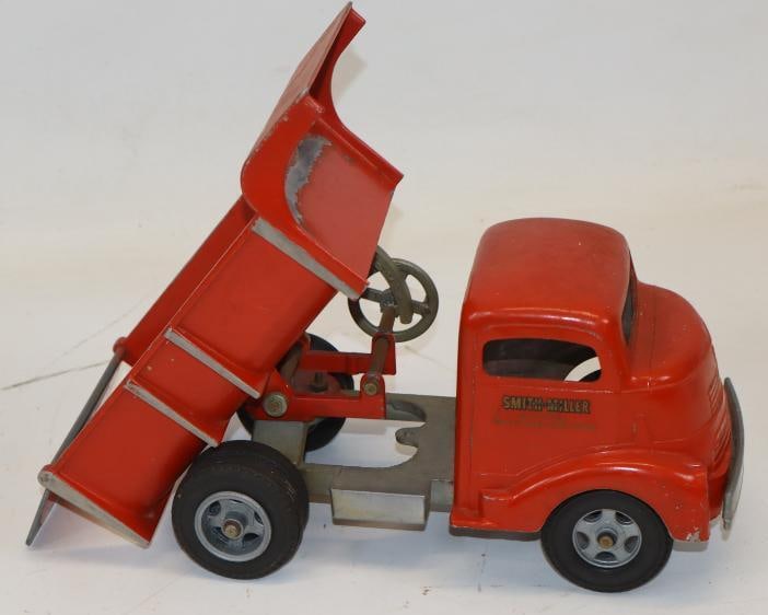 Smith Miller Pressed Steel Red Dump Truck Smitty Toys: 12x6x6