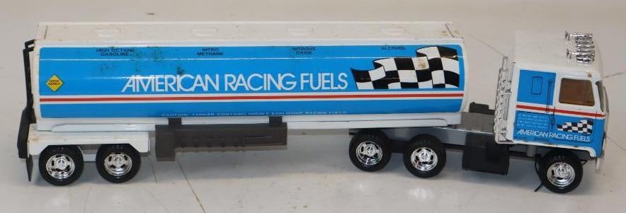 Ertl American Racing Fuels Tanker Truck: 18x3.5x4.5