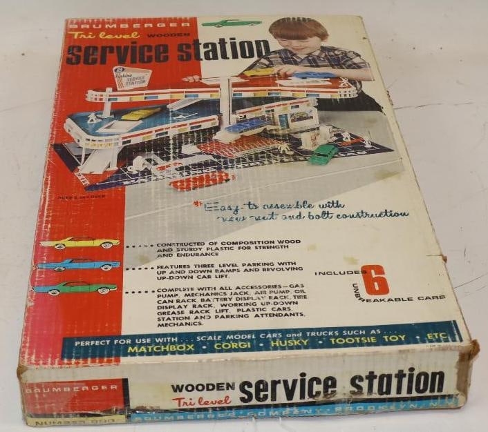 Brumberger Tri Level Wooden Service Station In Original Box (1 of 5)