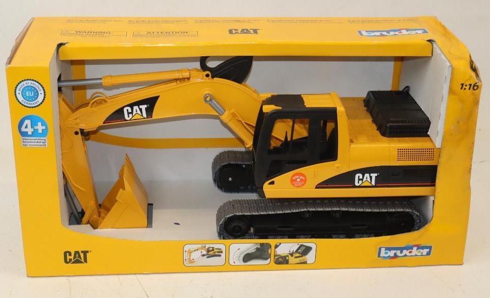 Bruder Cat Excavator In Original Box: 23x8.5x12 Box Has Some Water Damage