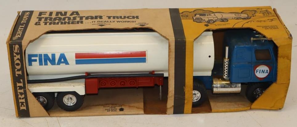 Ertl Fina Transtar Truck And Tanker In Original Box: 22x6x7