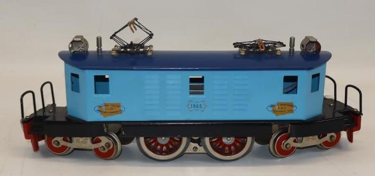 McCoy Standard Gauge 1965 Pacific N.W. R.R.Electric Locomotive Train Car (Blue): 17" x 3.5" x 7"