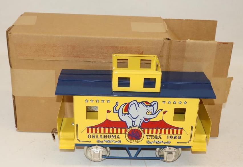 McCoy Standard Gauge 1980 T.T.O.S. Circus Caboose In Original Box: 10" x 7.5" x 4.5"