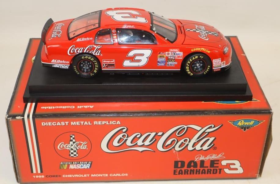 1998 Coca-Cola Dale Earnhardt #3 1/18 Scale with Original Box: 14.5" x 8.5" x 5"