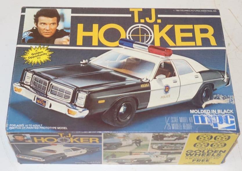 MPC T.J. Hooker Police 1/25 Scale Model In Original Box: 9" x 6" x 3.5"