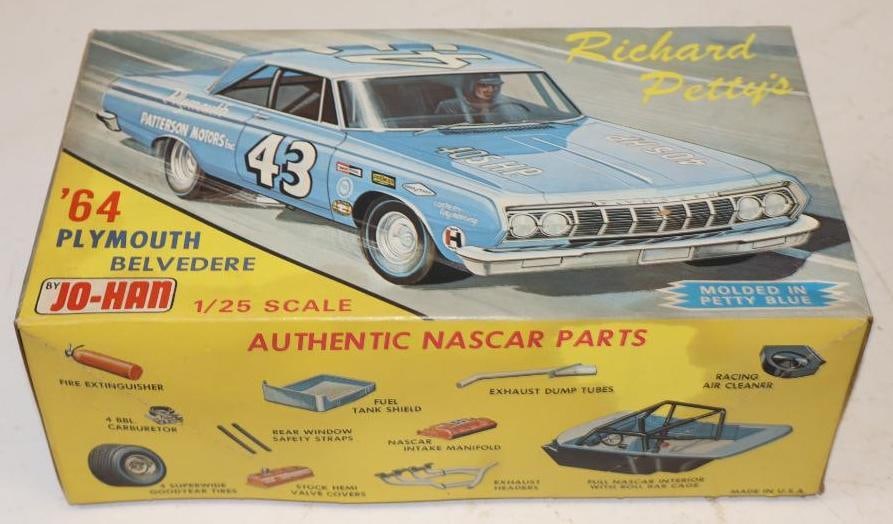 64 Jo-Han Plymouth Belvedere Richard Petty 125 Scale Model In Original Box: 9" x 6" x 3.5"