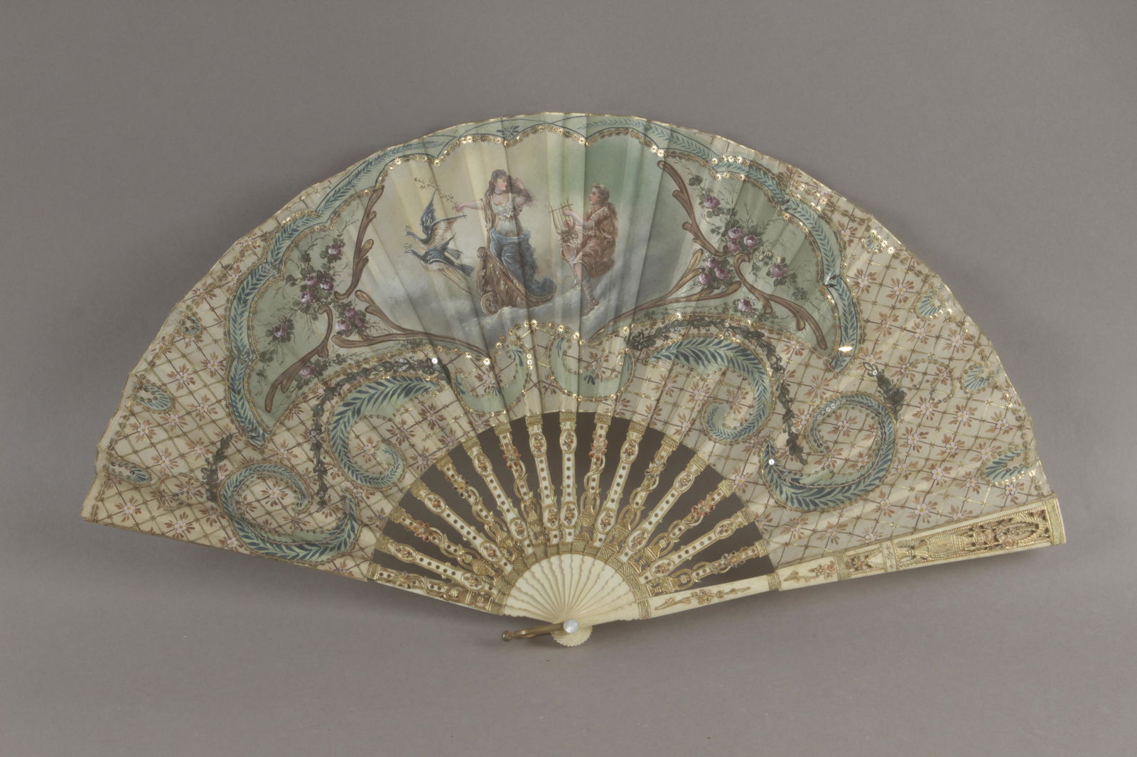 A 19th century French hand fan (1 of 1)