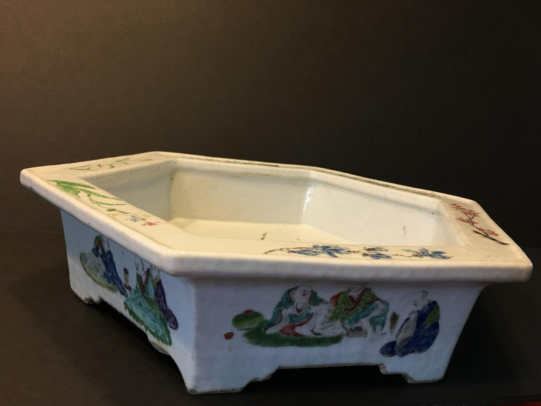 Large Chinese Famille Rose Jardiniere Tray Stand with (1 of 10)