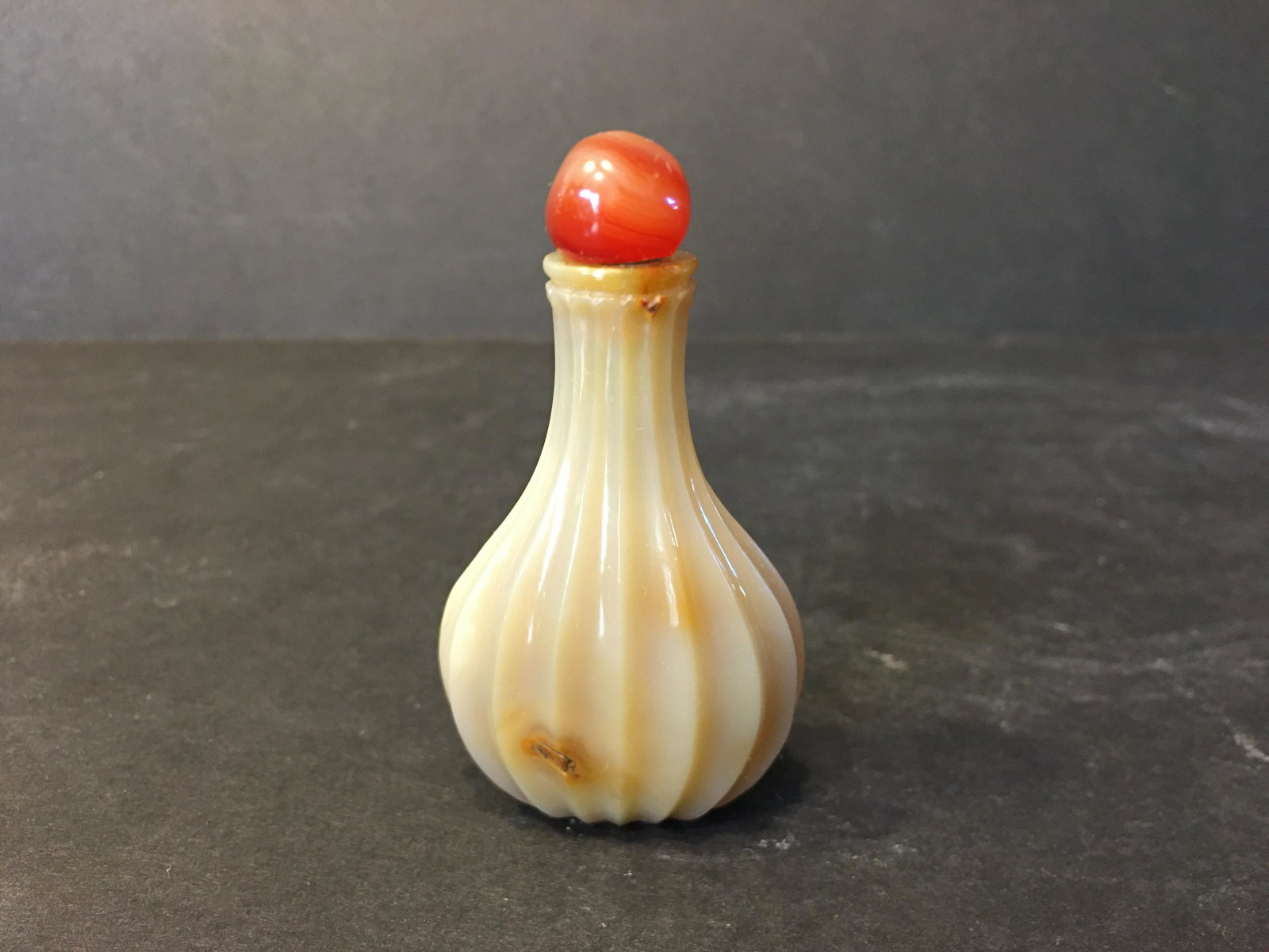 Old Chinese Agate Snuff Bottle, 18th century, 2 3/4" high (1 of 6)