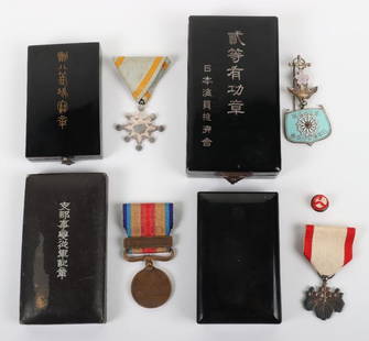 Japanese Military Medals / Orders: Japanese Military Medals / Orders, including Order of the Sacred Treasure 8th class with the original ribbon and housed in its original lacquered case of issue; Order of the Rising Sun 8th class with