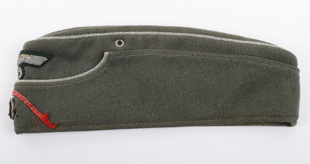 WW2 German Army Artillery Officers Overseas / Side Cap: WW2 German Army Artillery Officers Overseas / Side Cap, fine used example with silver bullion wire piping to the crown and bordering the central curtain. Bullion officers cap eagle and cockade with a