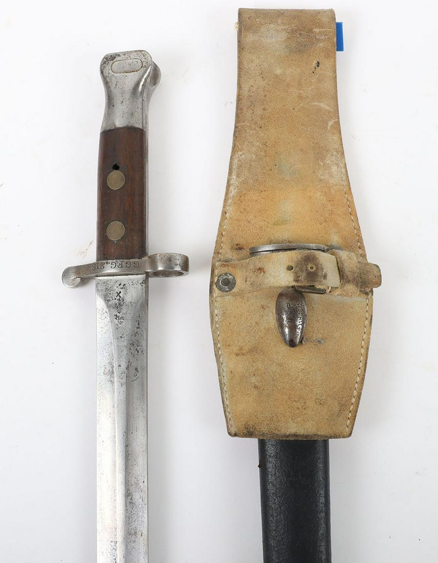 Model 1888 Lee Metford Bayonet: Model 1888 Lee Metford Bayonet, with original scabbard and white buff frog marked GGFG 218, generally good condition. Ex John Ingham Collection PLEASE SEE AUCTION INFORMATION IN RELATION TO THE SHIPPI