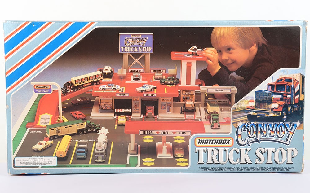 Matchbox Convoy MG 8 Truck Stop: Matchbox Convoy MG 8 Truck Stop, circa 1983 USA issue, plastic components in plastic bags, unused decal sheet and instruction leaflet, in near mint to mint original condition, outer-card display box i