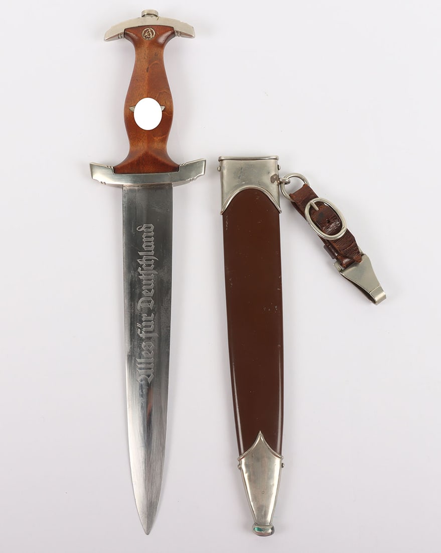 Third Reich SA (Sturmabteilung) Dress Dagger by Ernst Pack & Sohn: Third Reich SA (Sturmabteilung) Dress Dagger by Ernst Pack & Sohn, with light brown handle with nickel silver eagle and enamel SA device. Lower mount with district stamp ‘Nm’. Housed in its origin