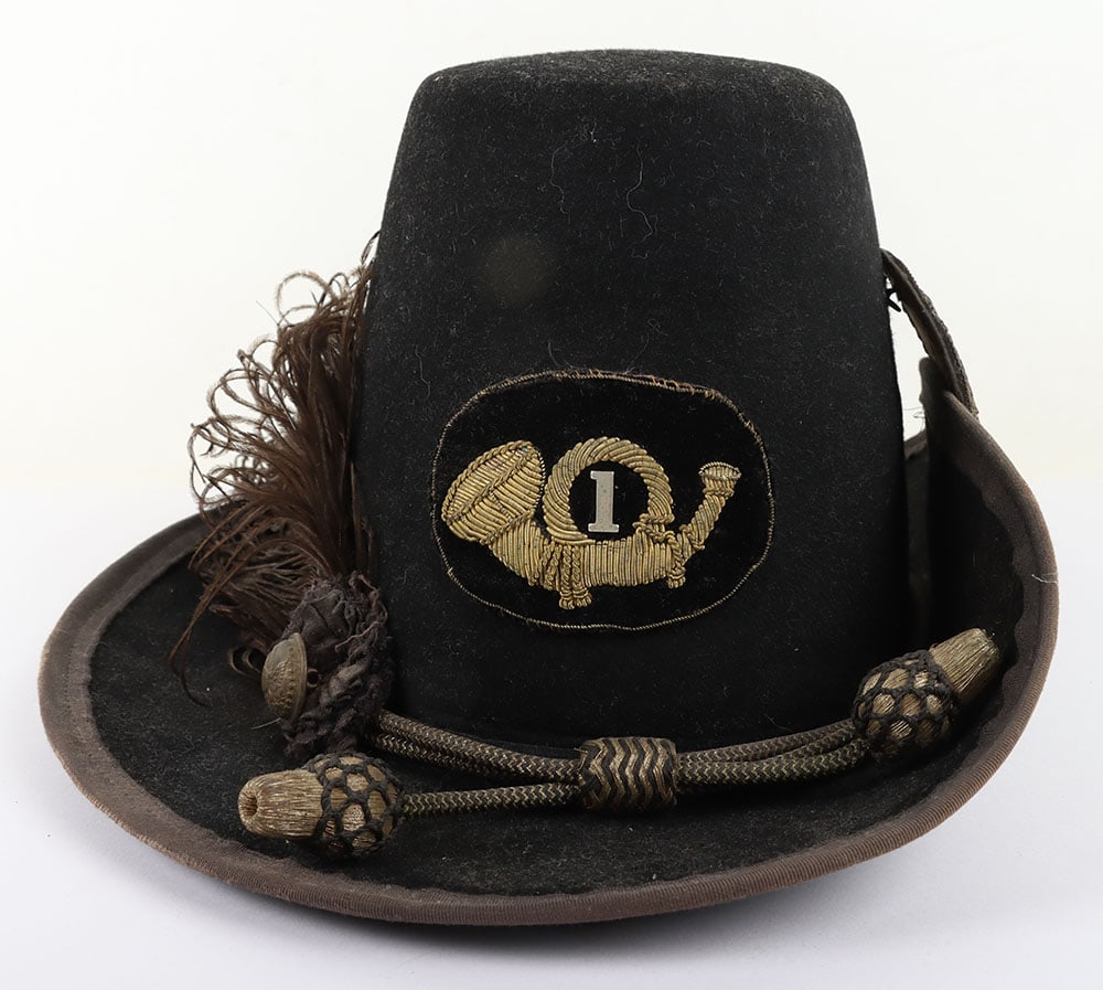 US CIVIL WAR PERIOD UNION INFANTRY OFFICERS M-1858 HARDEE HAT NICKNAMED THE ?JEFF DAVIS? HAT: US CIVIL WAR PERIOD UNION INFANTRY OFFICERS M-1858 HARDEE HAT NICKNAMED THE ?JEFF DAVIS? HAT, a black felt standing 6 ?? tall, has a 3? brim w/ cloth trim, the 2 ?? wide brown leather trim has a fair 
