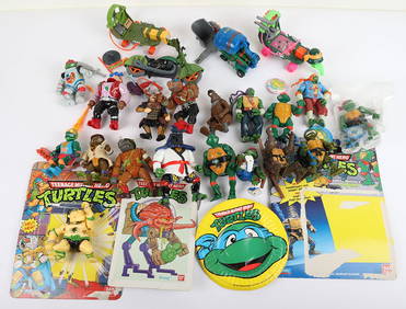 Vintage Teenage Mutant Ninja Turtles action figures, cardbacks, vehicles, weapons, accessories Playm (1 of 2)