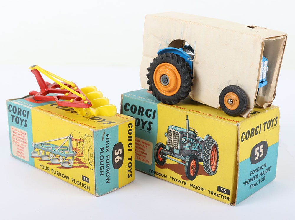 Corgi Toys 55 Fordson Power Major Tractor (1 of 4)