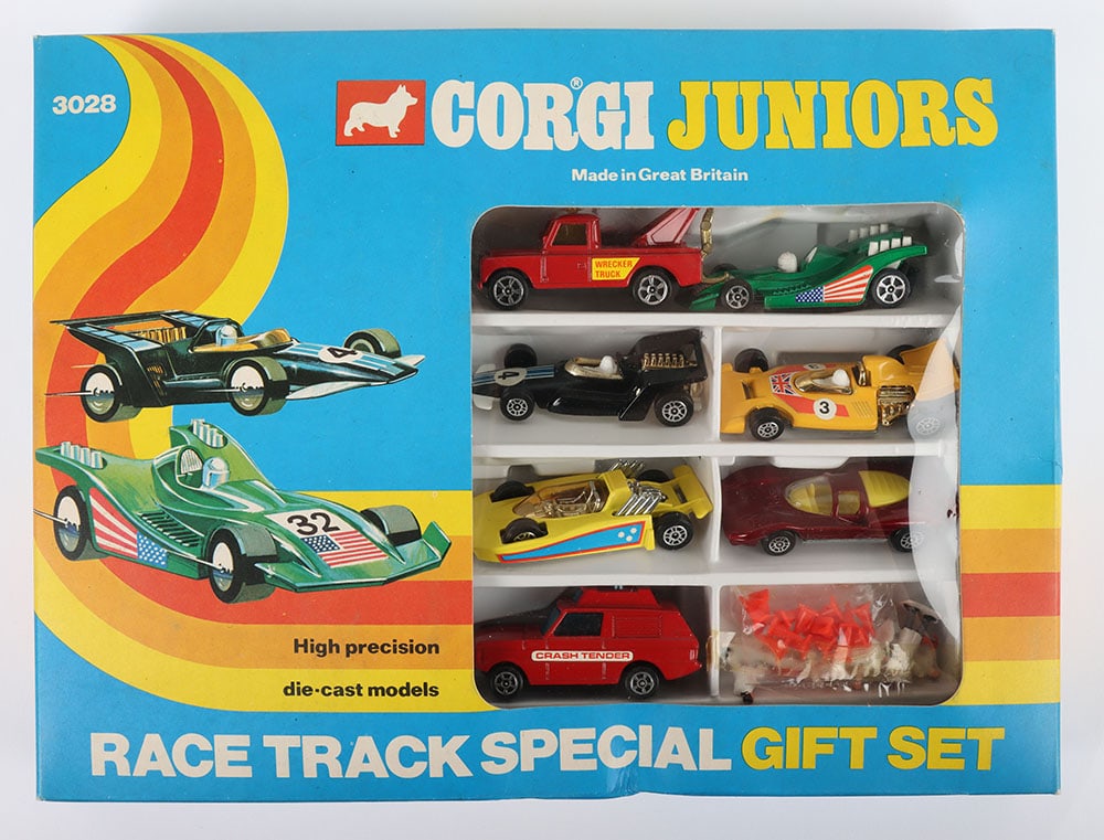 Corgi Juniors Race Track Special Gift Set 3028 (1 of 8)