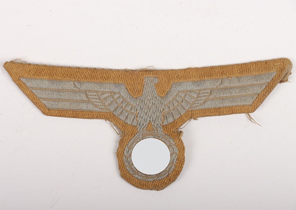 WW2 German DAK Afrikakorps Tunic breast eagle (1 of 5)