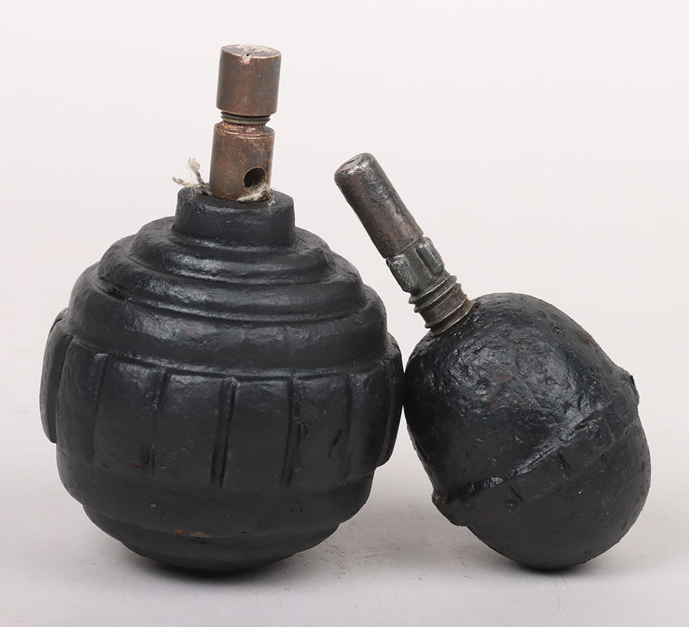 WW1 German Grenades: WW1 German Grenades: Inert German 1917 egg grenade with metal screw fuse and 1915 German Kugal hand grenade with brass screw fuse. 2 items. THIS LOT CAN NOT BE SENT OUTSIDE OF THE UK