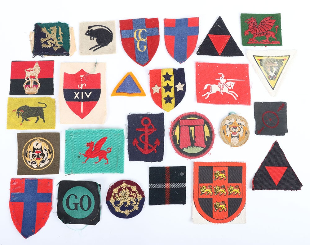 Assortment of printed, woven & silk British Army Formation Signs (1 of 2)