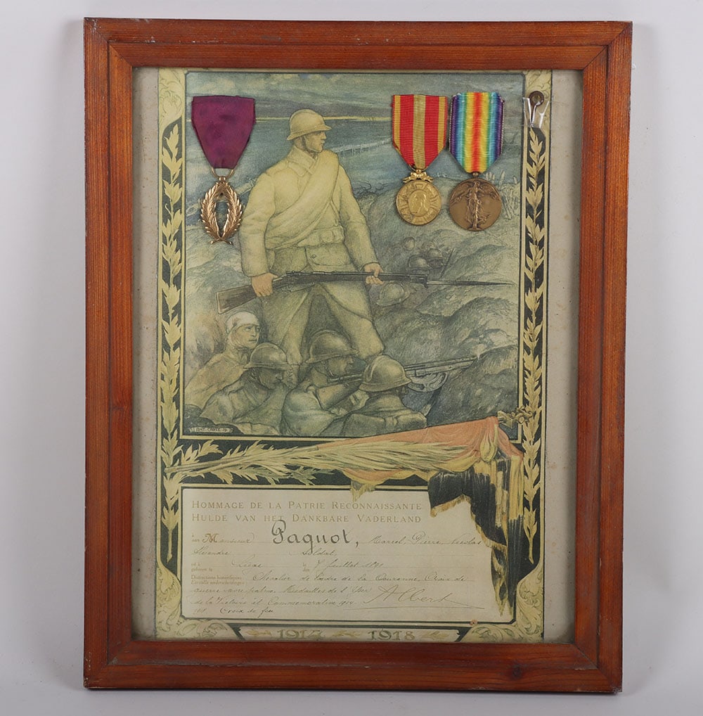 WW1 Belgium Medals in Frame (1 of 4)