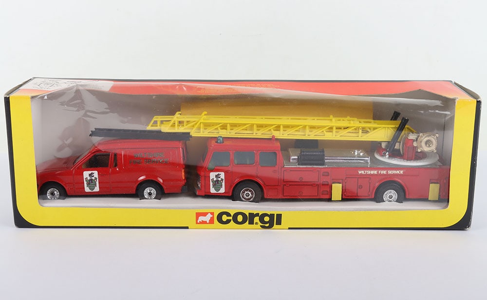 Corgi Toys Dennis Fire Engine 1/50 – Camion Pompiers 1120 – Dans Sa Boîte
