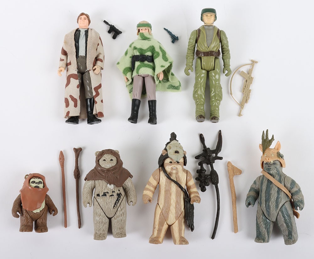 Seven loose Vintage Star Wars Kenner action figures, play wear, (1 of 2)