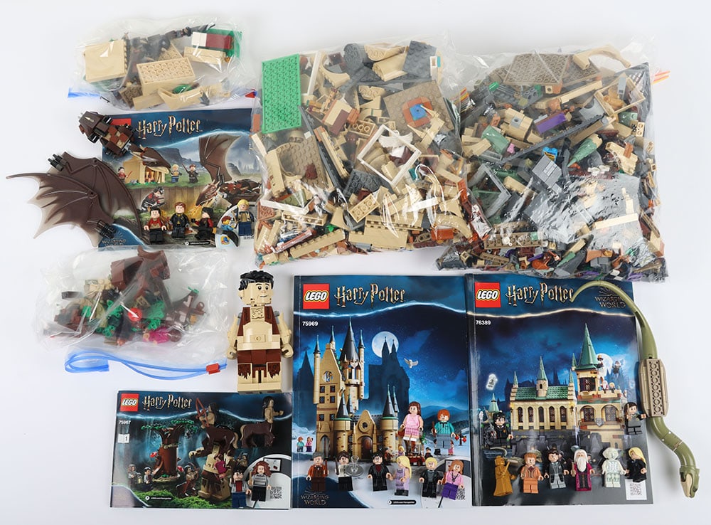 Four Harry Potter loose Lego Sets Some retired. (1 of 4)