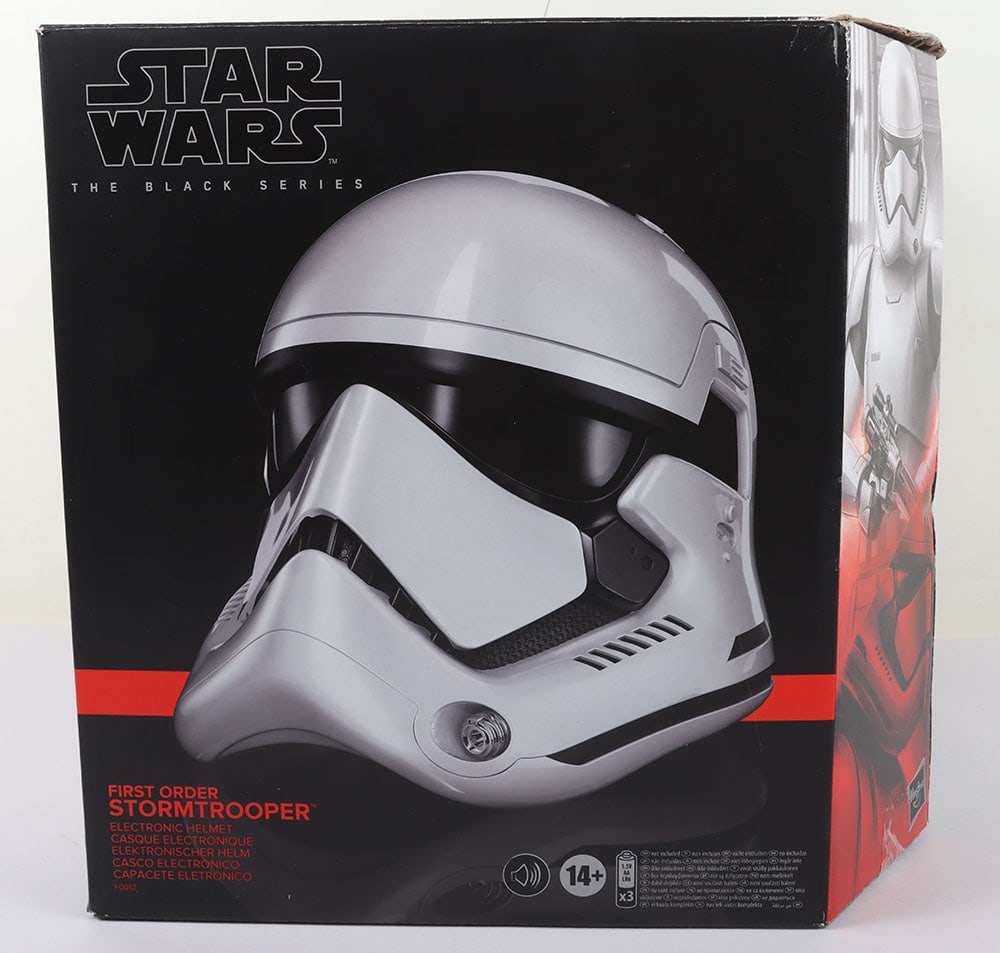 Star Wars The Black Series Electronic Helmet First Order Stormtrooper Helmet Boxed Hasbro. (1 of 11)