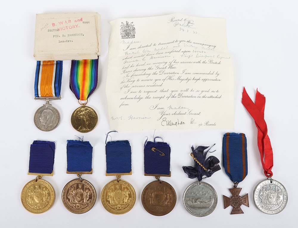 A poignant Great War pair of medals to a recipient who was killed in action on 7th October 1917 whil (1 of 4)