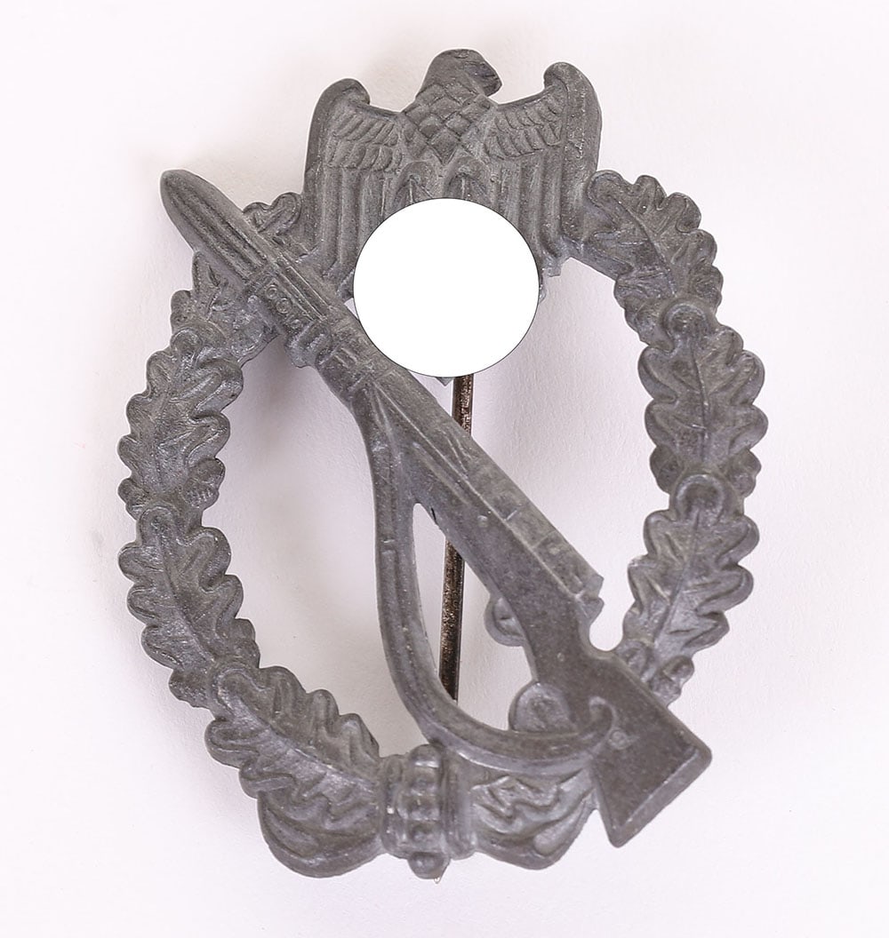 WW2 German Army / Waffen-SS Infantry Assault Badge in Silver, by Dr Francke & Co (FCL): WW2 German Army / Waffen-SS Infantry Assault Badge in Silver, by Dr Francke & Co (FCL), silver grade example with the original pin and catch fixing to the reverse.