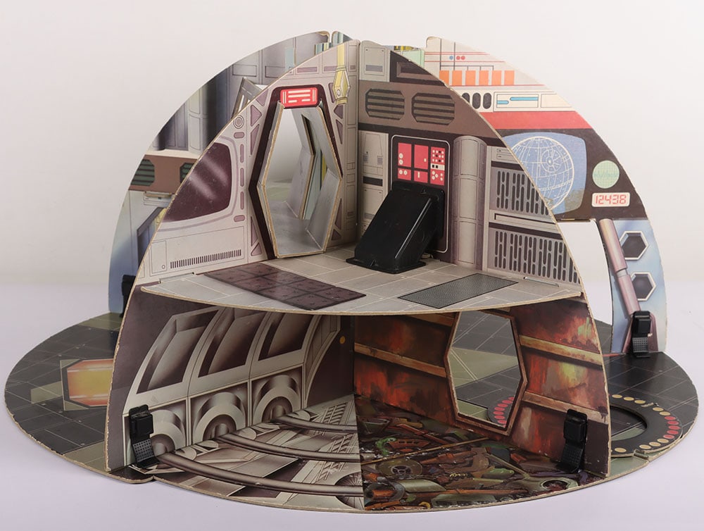 Scarce Vintage Star Wars Loose Death Star Play Set, Cat no: 33351 Palitoy,: Scarce Vintage Star Wars Loose Death Star Play Set, Cat no: 33351 Palitoy, Cardboard wall illustrated sections to make the half sphere model, using plastic clips, complete with escape chute and workin