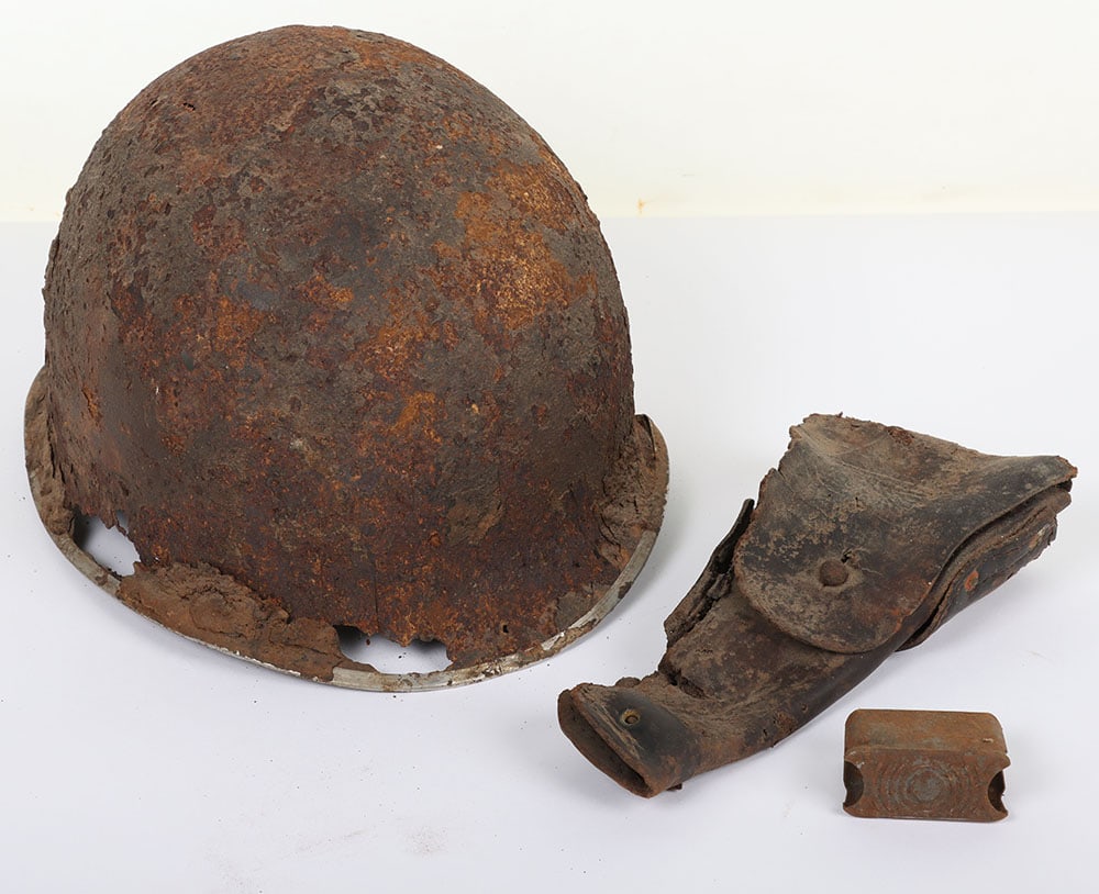 WW2 US M1 Battlefield Relic Helmet (1 of 4)