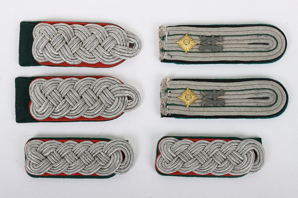 German Officers Shoulder Boards, Three Pairs (1 of 4)