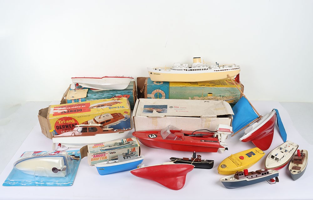 Collection of Model Boats. (1 of 6)