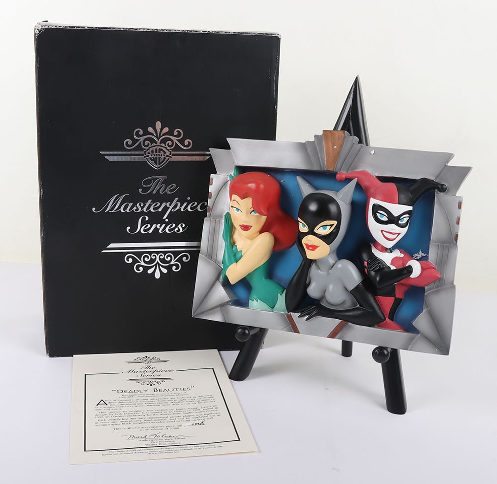 Warner Bros. Studio Store The Masterpiece Series DC Deadly Beauties Plaque boxed. (1 of 5)
