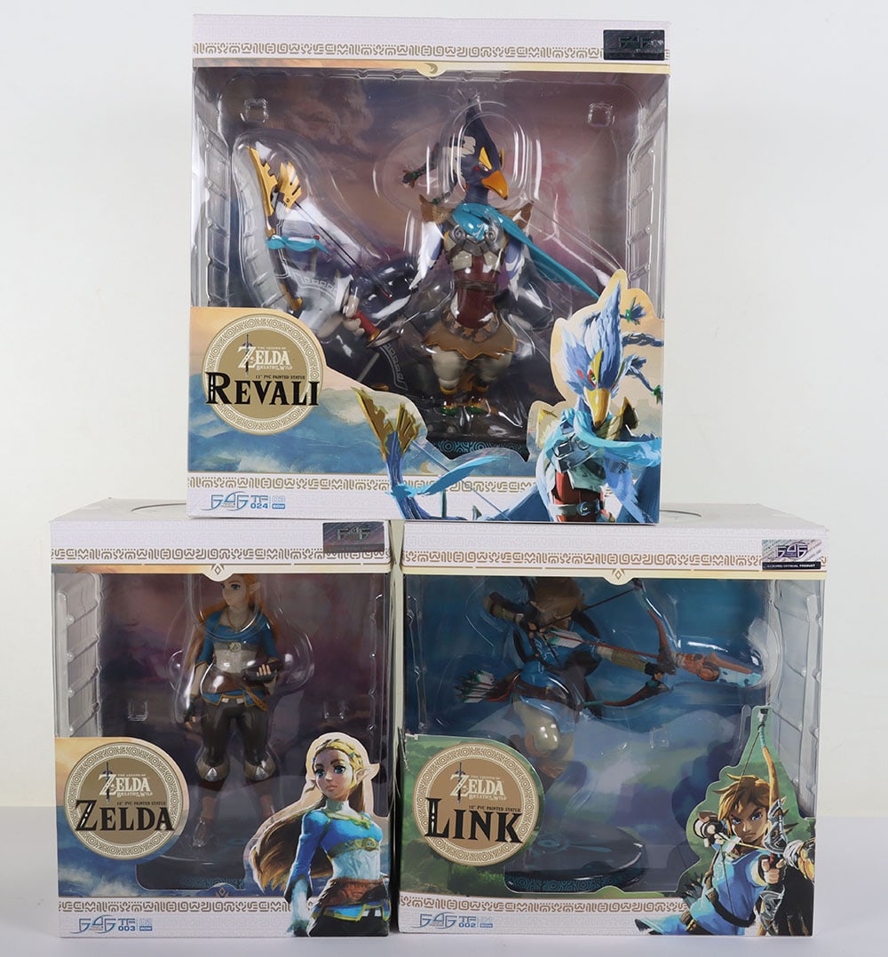 Three The Legend of Zelda Video Games Nintendo Anime Figures, Figurines and Statues. (1 of 5)