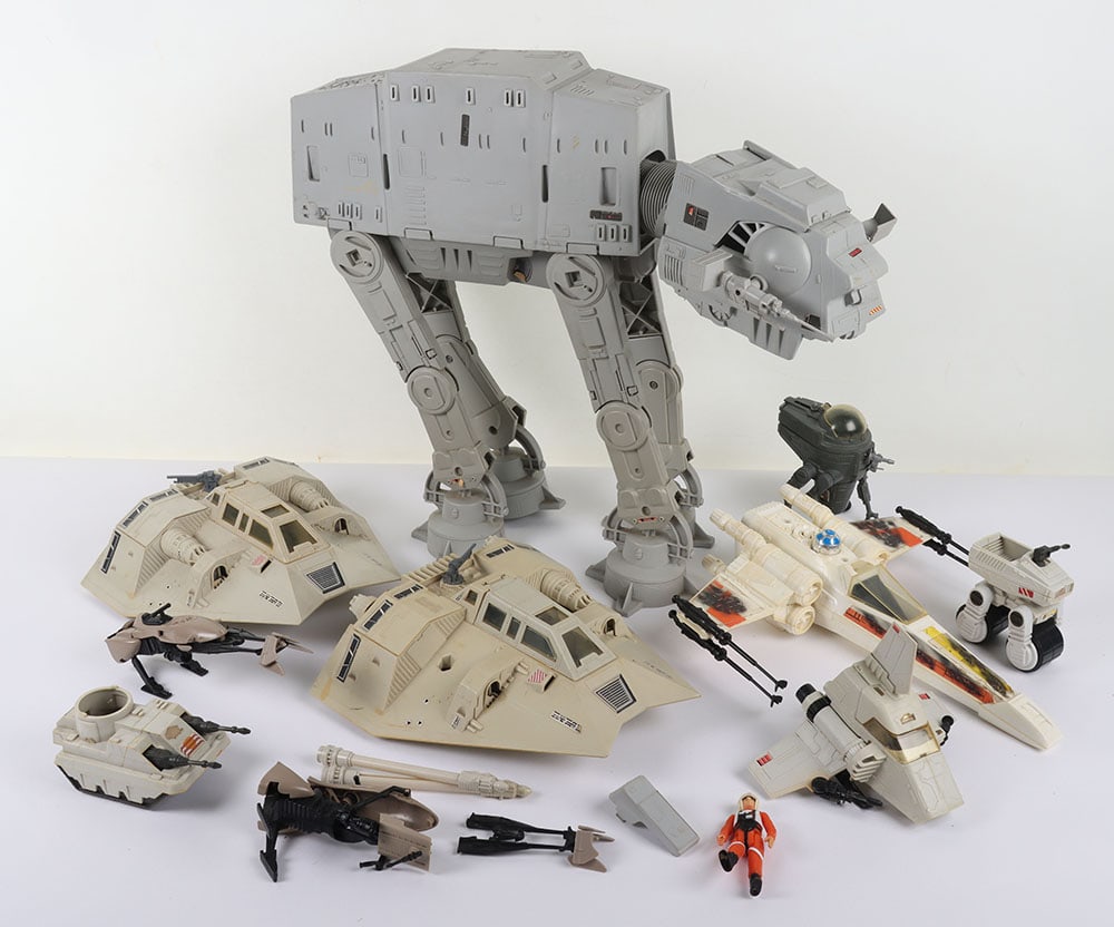 Collection of Vintage Star Wars Loose vehicles. (1 of 2)