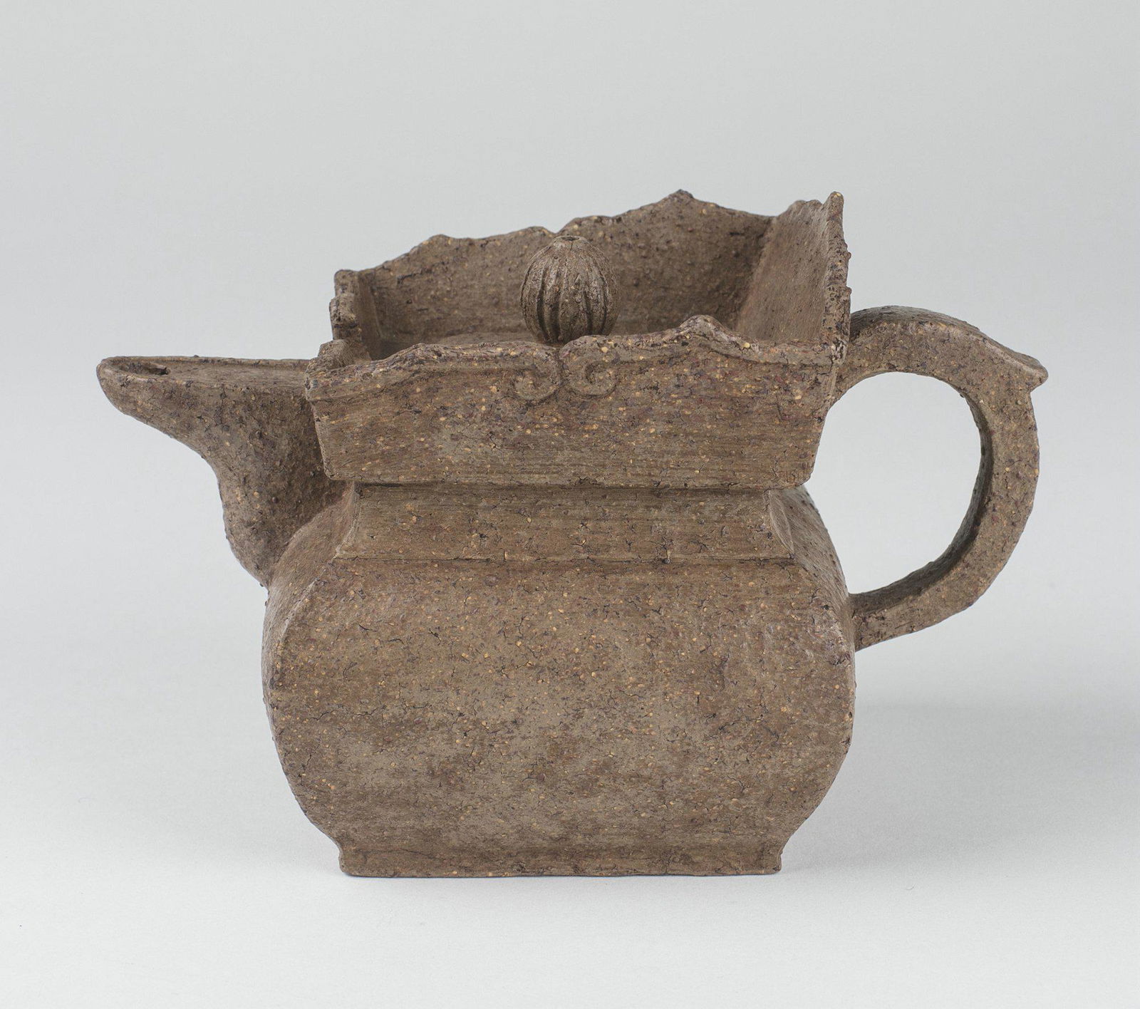 A Zisha Monk-Cap-Shaped Pot: Height: 11cm