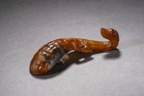 Jade Belt Hook: Length7.5cm diameter2cm weight26.4g
