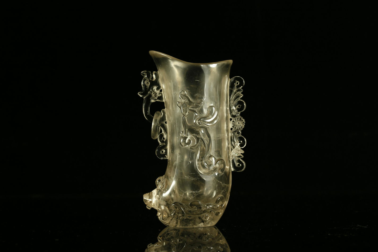 An Exquisite Rock Crystal 'Chi-Dragon' Cup (1 of 7)
