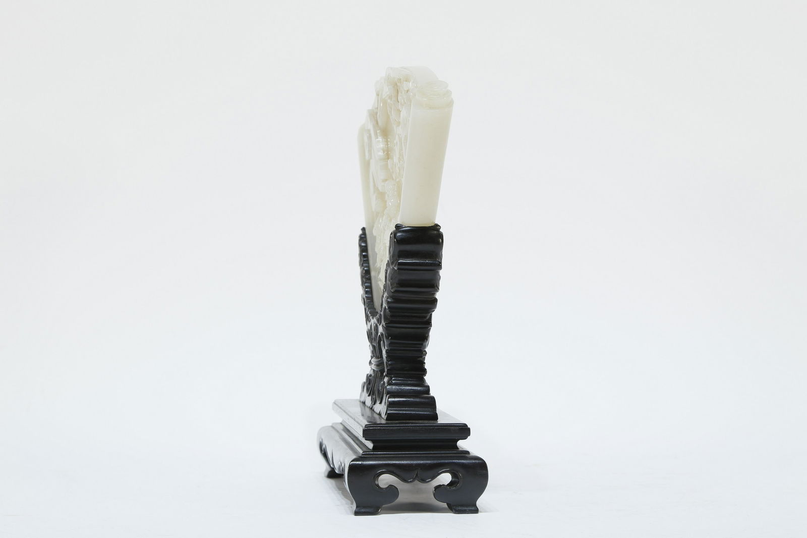A White Jade 'Character' Table Screen - 5
